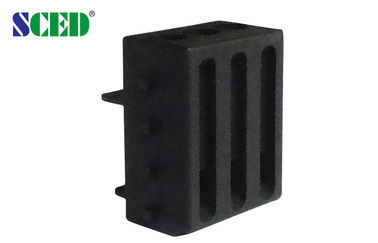 Pitch 6.2mm Blok Terminal PCB Kuningan 300V 15A 3 Kutub PA66 UL94-V0