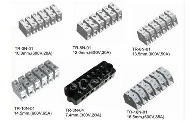 Isolasi PA66 600V 30A Umpan Melalui Terminal Blok Pitch 12.00mm
