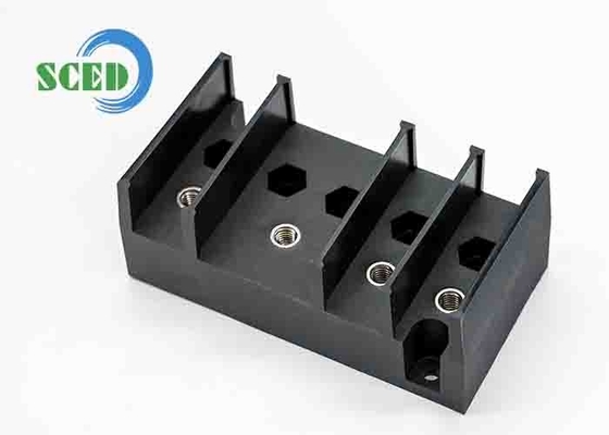 Black M6 Nut PBT Terminal Block Aksesoris 20mm Pitch 25 lbf·in