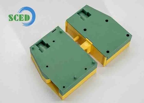 Blok Terminal Feed Through Pemasangan Rel DIN dengan Sekrup M5 dan Kapasitas Koneksi Terukur 16mm2